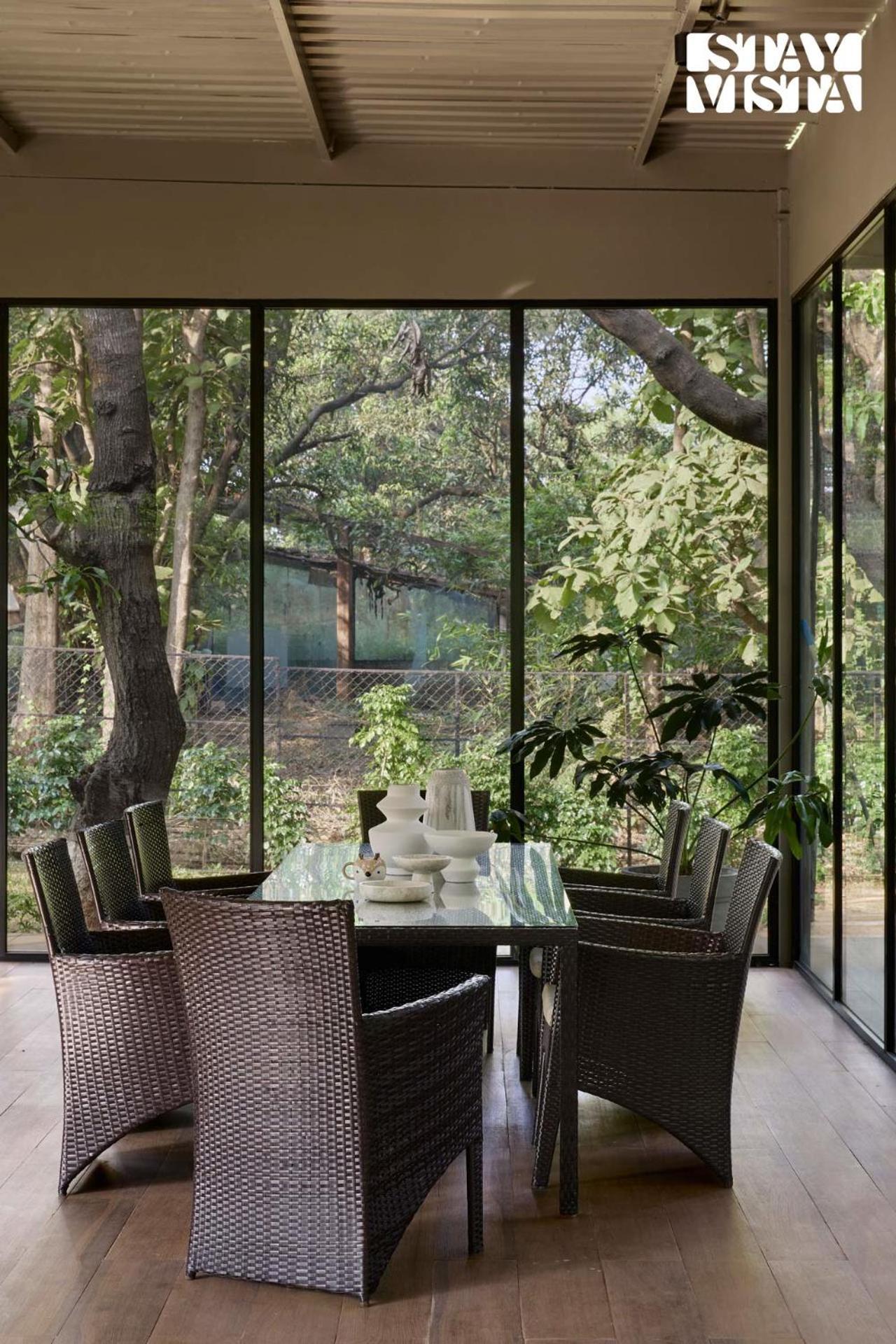 Reflection House By Stayvista With Pool, Terrace Bar, Indoor Games & Exquisite Interiors In A Nutshell Alībāg Exterior foto
